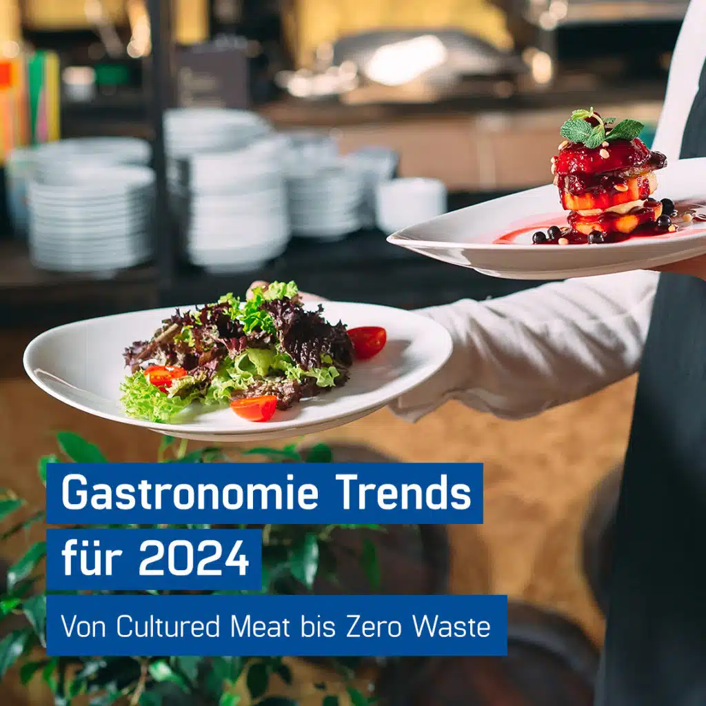 Kellnerin serviert angesagtes Essen, Gastro Trends 2024